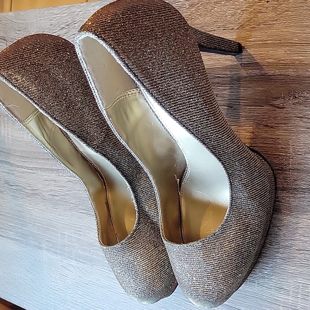Fioni glittery heels